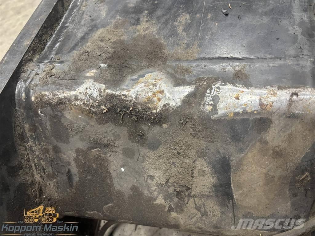 Komatsu 270H Kraner til skovningsmaskine