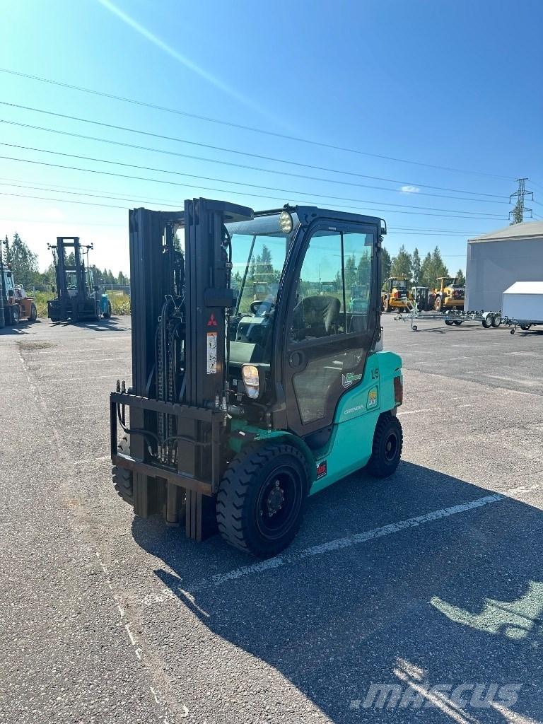 Mitsubishi FD 35 N Diesel gaffeltrucks
