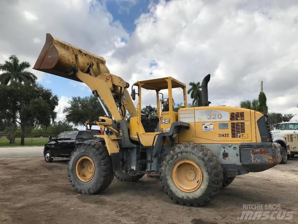 Komatsu WA320-5 Læssemaskiner på hjul