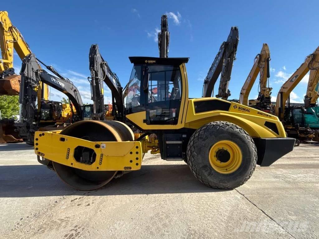 Bomag BW213D-5 Enkelt tromle