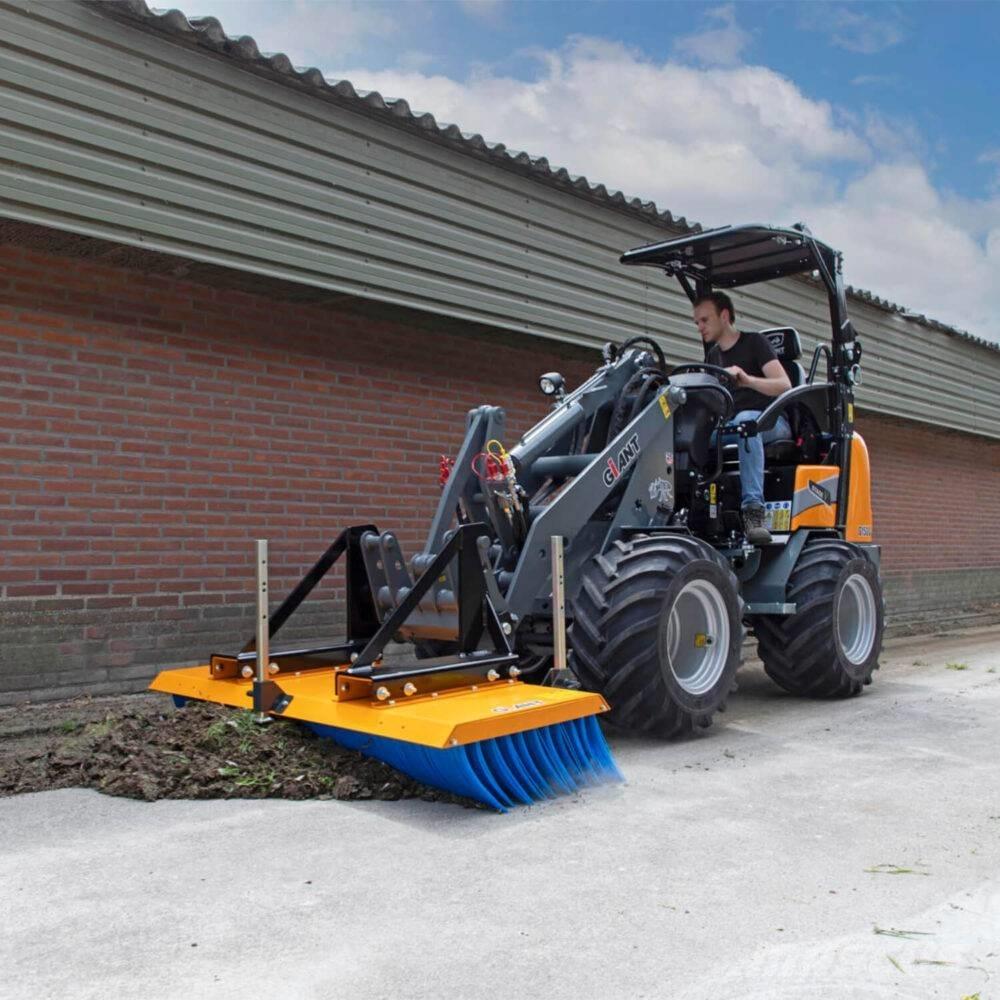 GiANT G 1500 Læssemaskiner på hjul