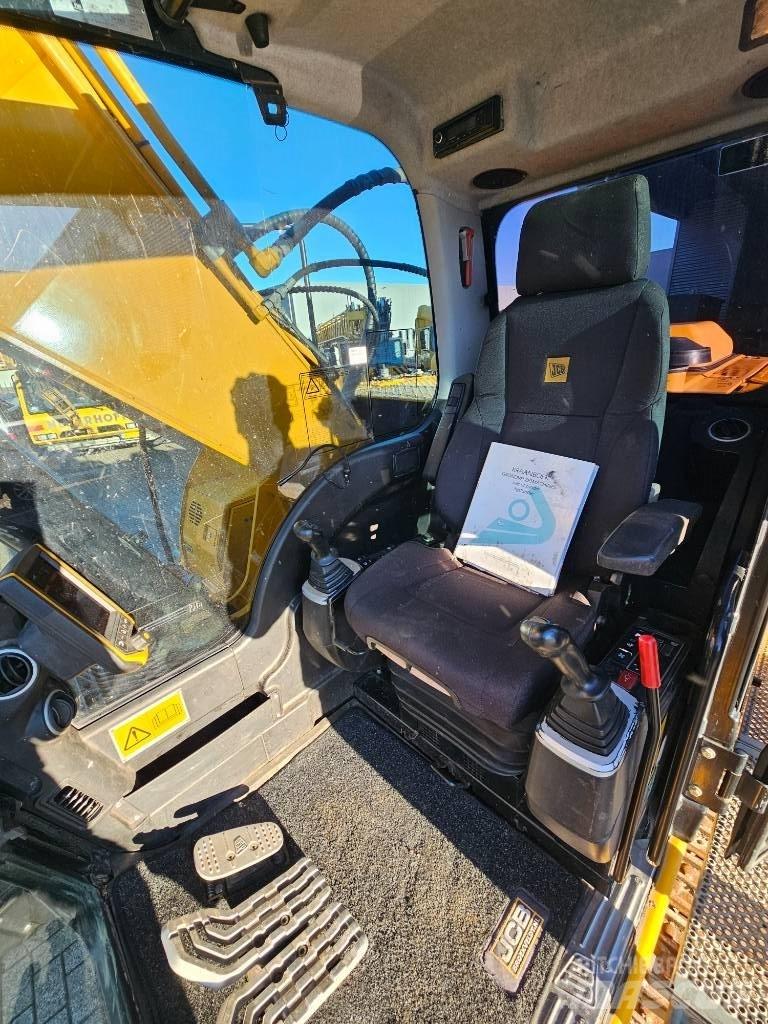 JCB JS 220 LC Gravemaskiner på larvebånd