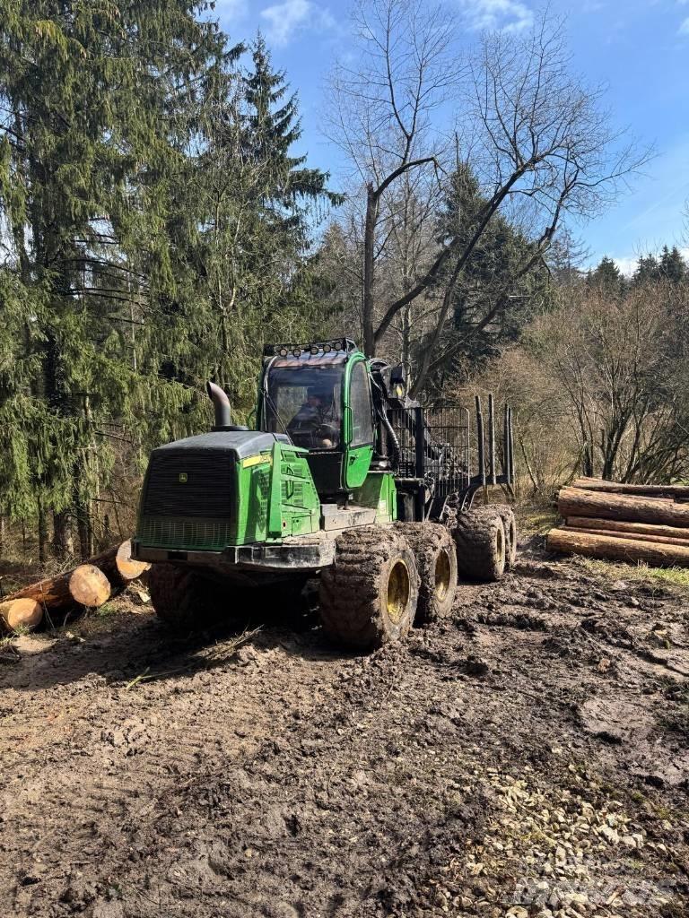 John Deere 1510 E Udkørselsmaskiner