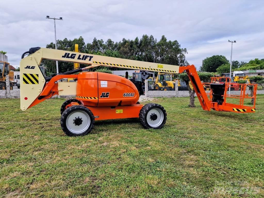 JLG 600 AJ Bomlifte med knækarm