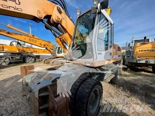 Liebherr A924 Gravemaskiner på hjul