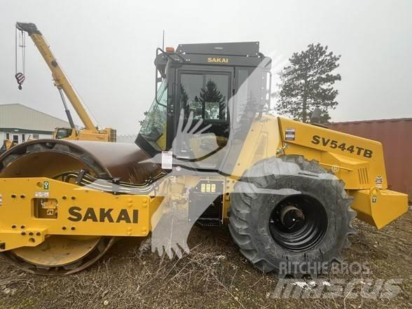 Sakai SV544T Enkelt tromle