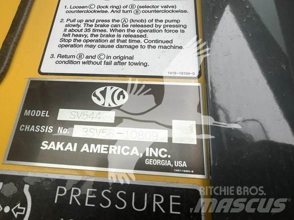 Sakai SV544T Enkelt tromle