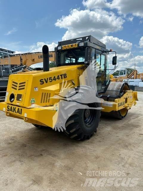 Sakai SV544TB Enkelt tromle