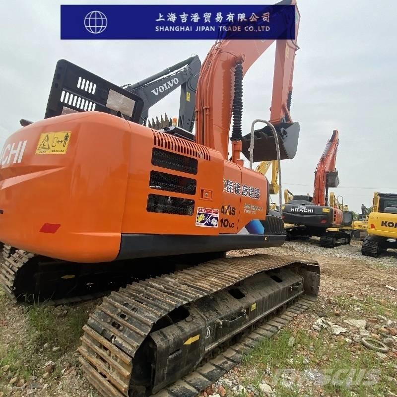 Hitachi ZX 210 Gravemaskiner på larvebånd