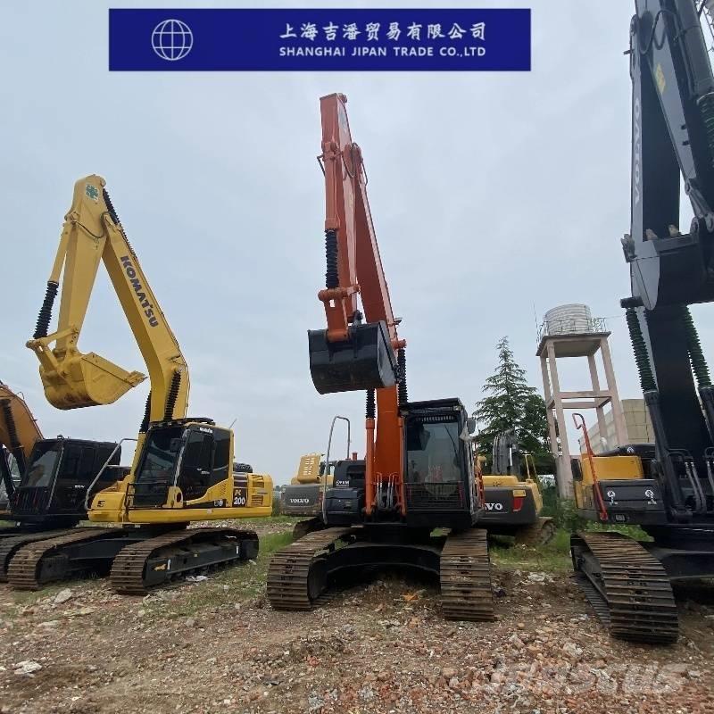 Hitachi ZX 210 Gravemaskiner på larvebånd