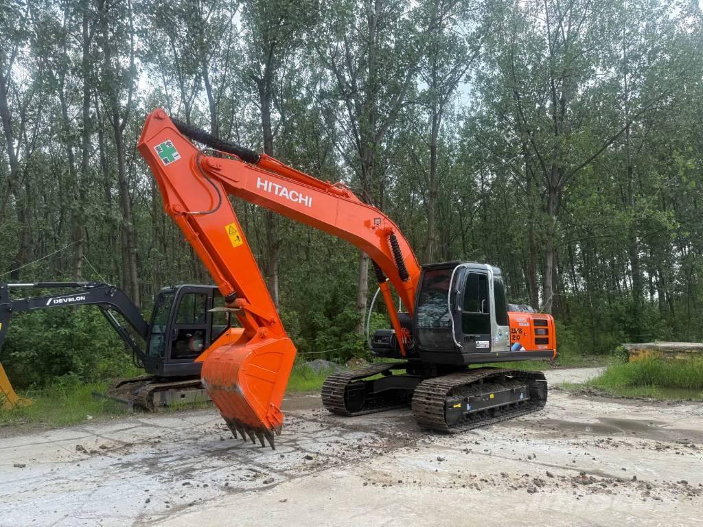 Hitachi ZX200 Gravemaskiner på larvebånd