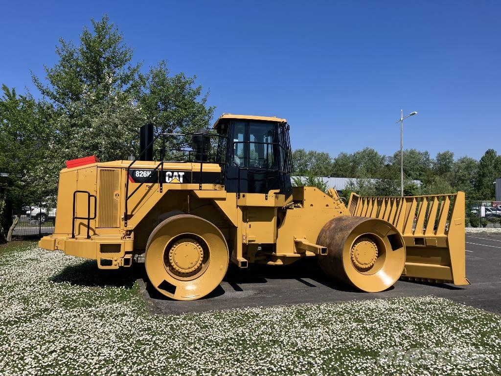 CAT 826 H Jordvibrationstromler