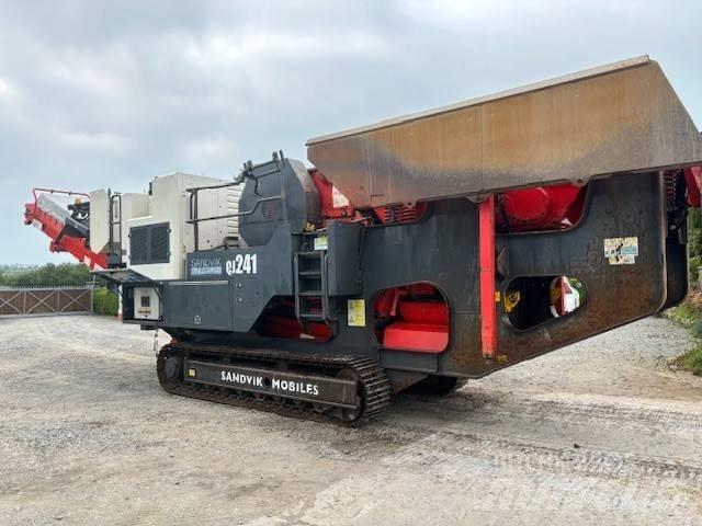 Sandvik QJ 241 Mobile knusere