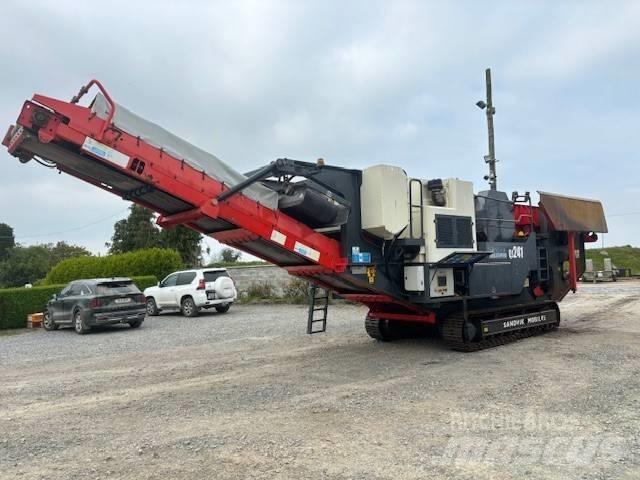 Sandvik QJ 241 Mobile knusere