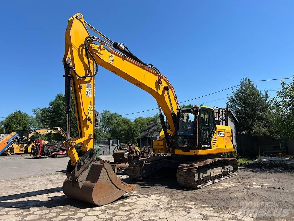 JCB 220X LC Gravemaskiner på larvebånd