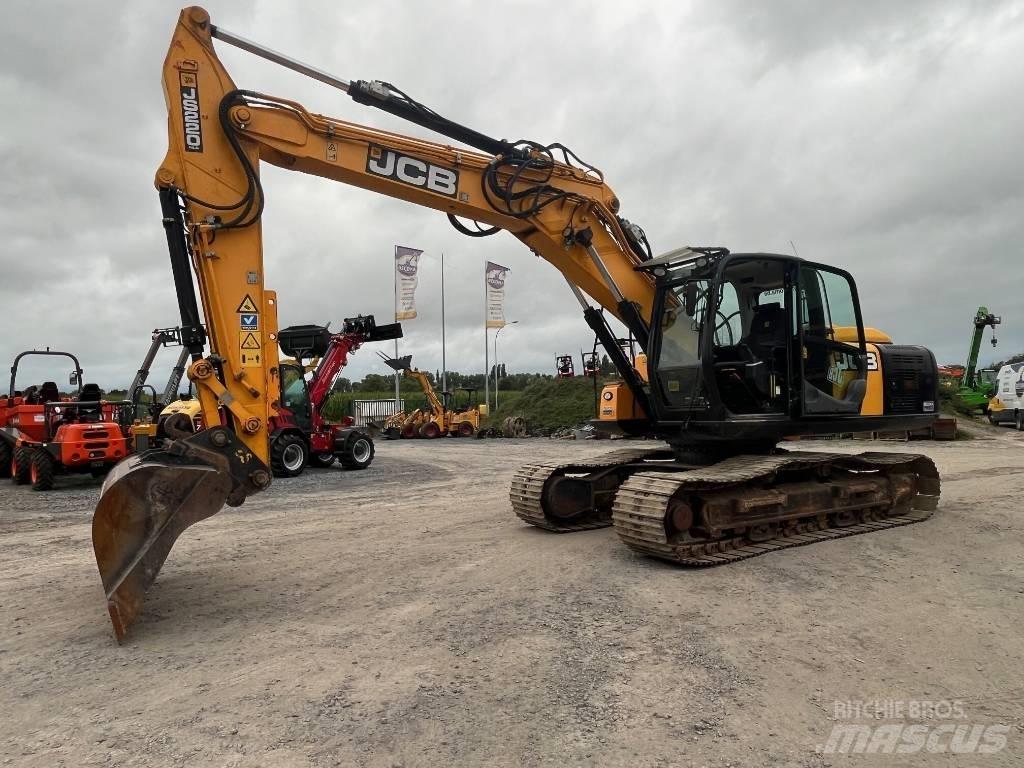 JCB JS 220 Gravemaskiner på larvebånd