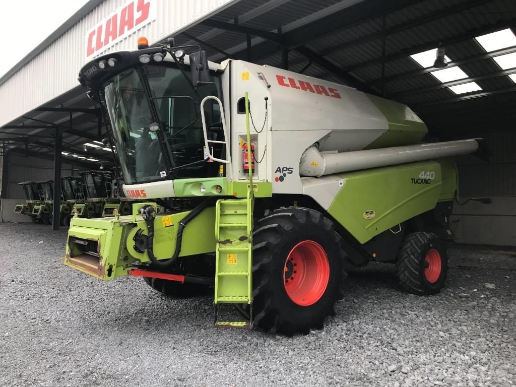 CLAAS Tucano 440 Mejetærskere
