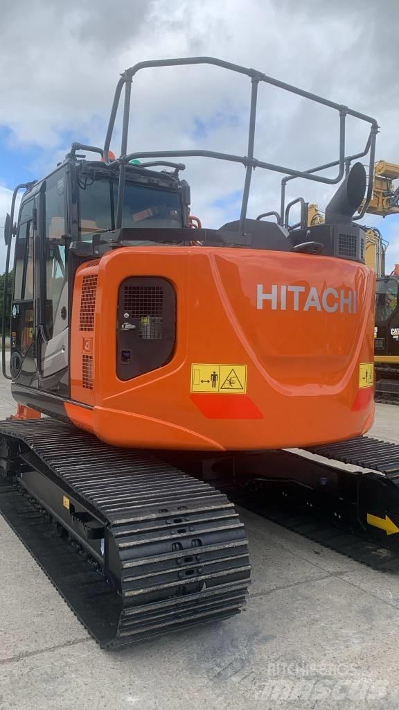 Hitachi ZX 135 US-6 Gravemaskiner på larvebånd