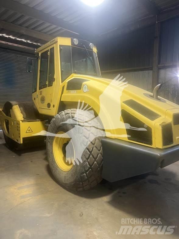 Bomag BW213D-4 Enkelt tromle