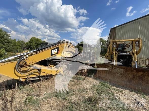 CAT 320 Gravemaskiner på larvebånd