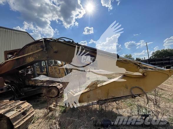 CAT 320 Gravemaskiner på larvebånd