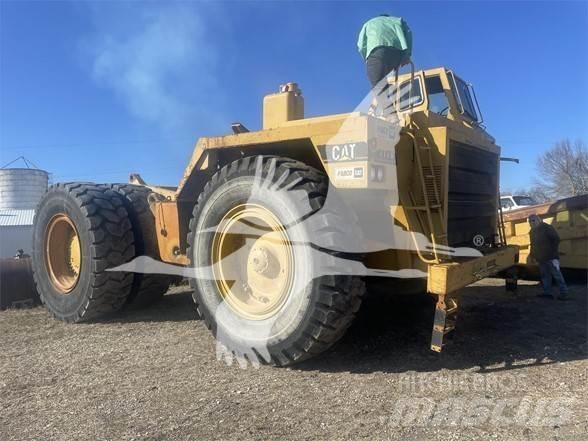 CAT 777B Terrængående lastbiler