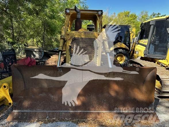 CAT D6D Bulldozer på larvebånd