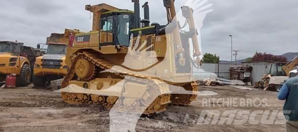 CAT D8T Bulldozer på larvebånd