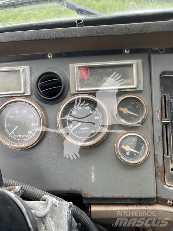 Ford 8000 Tankvogne - vand