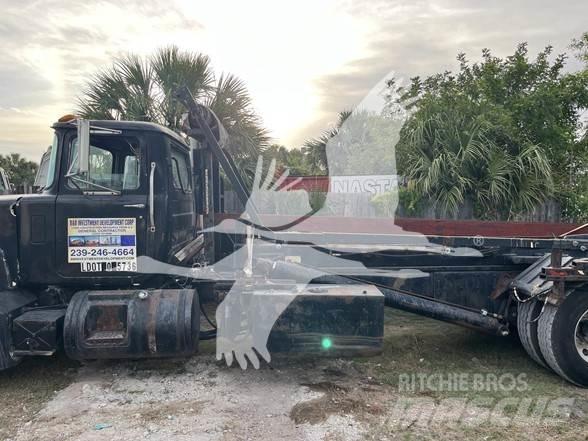 Mack RD688S Renovationslastbiler