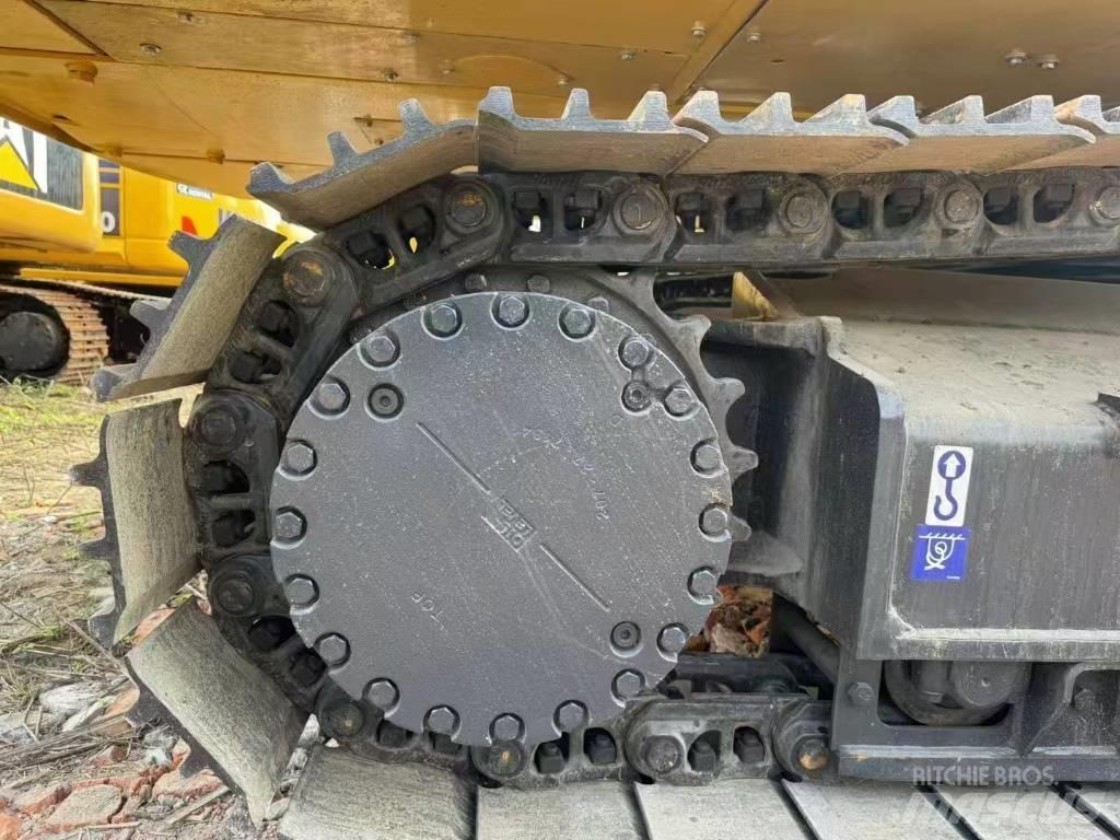 Komatsu 360-7 Gravemaskiner på larvebånd