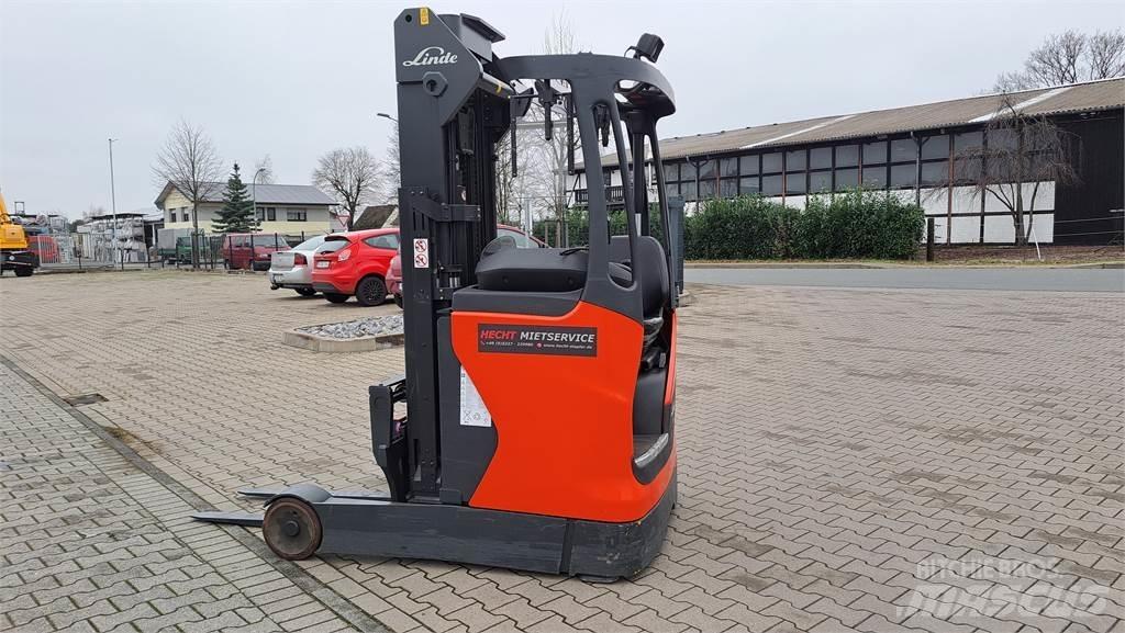 Linde R14 Reachtruck