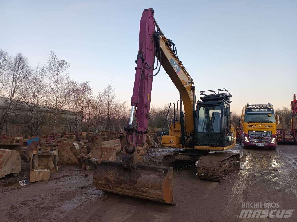 CAT 313 F LGC Gravemaskiner på larvebånd