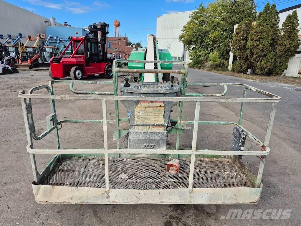 JLG 800 S Teleskoplifte