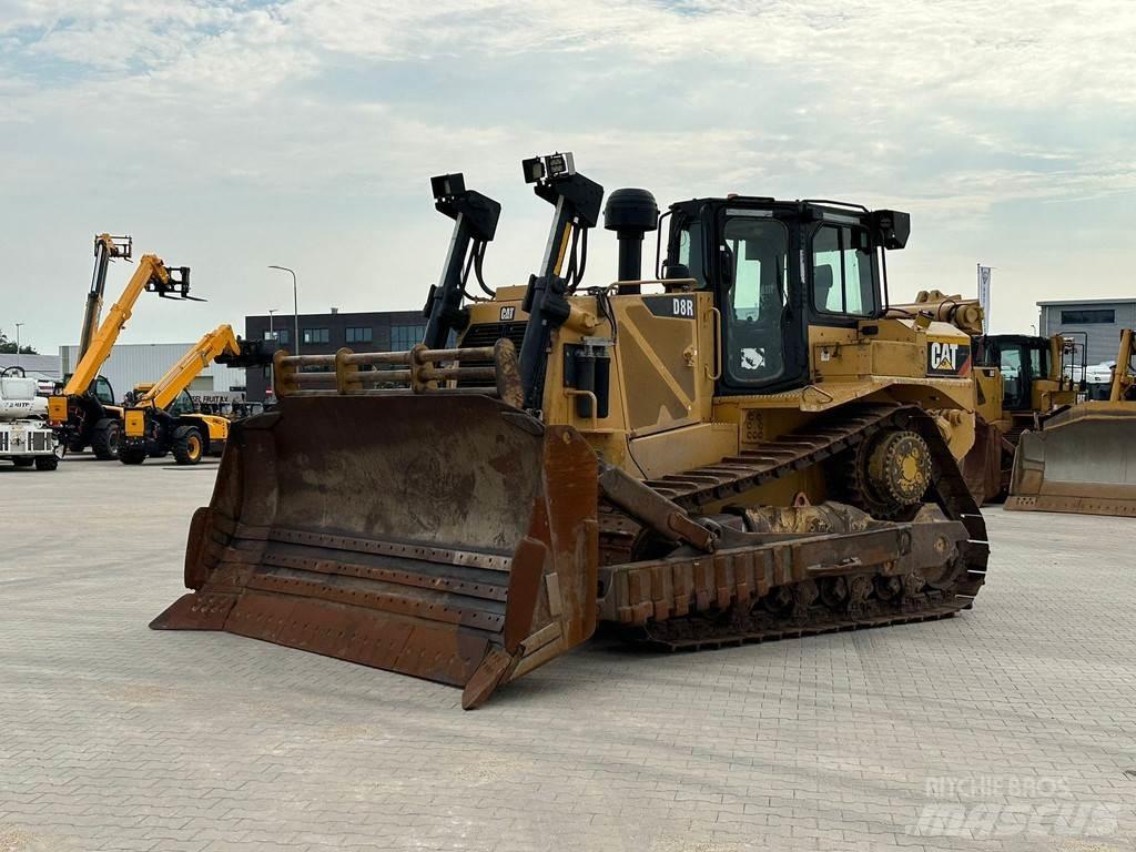 CAT D8R Bulldozer på larvebånd
