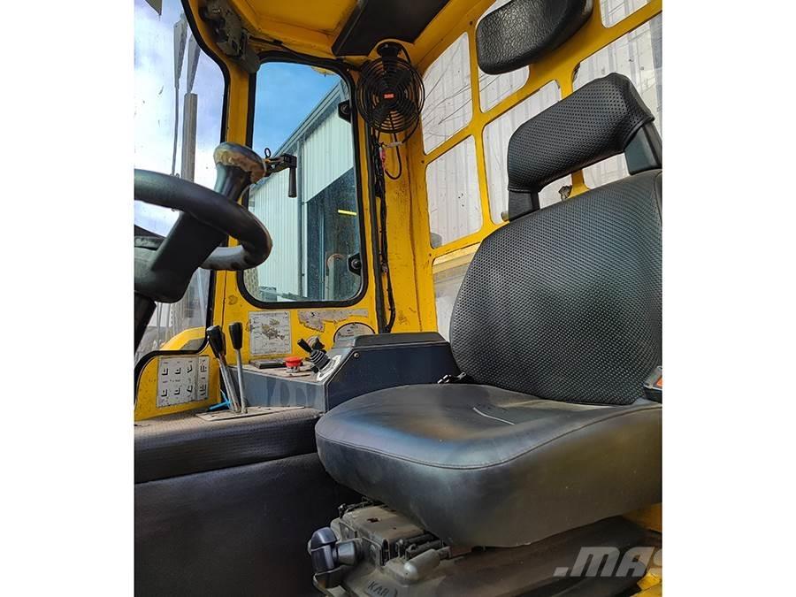 Combilift C4000 4-vejs truck