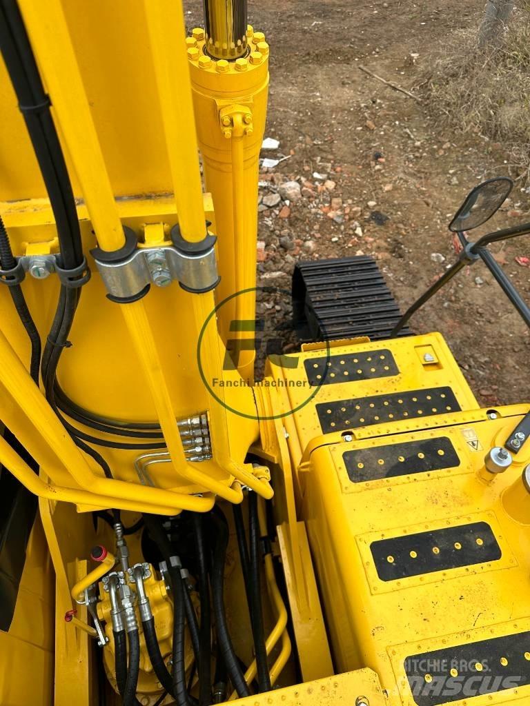 Komatsu PC 240-8 Gravemaskiner på larvebånd