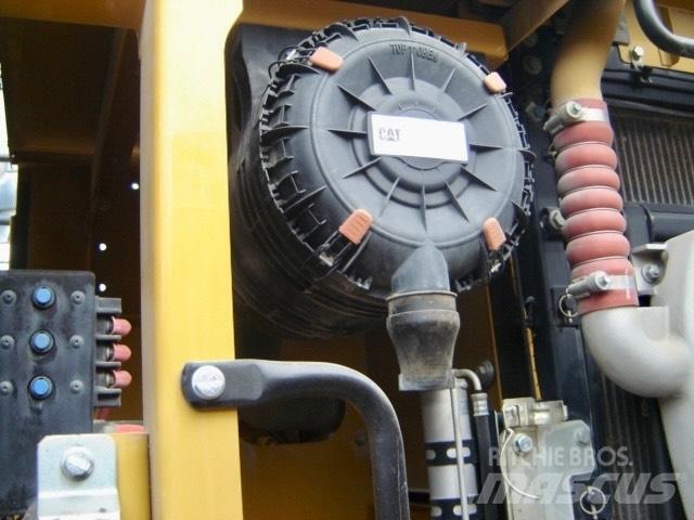 CAT 320 E Gravemaskiner på larvebånd