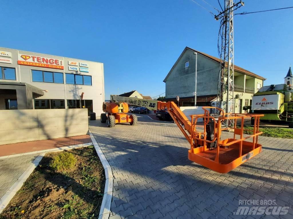 JLG 860 SJ Teleskoplifte