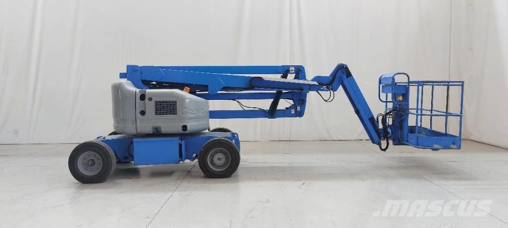 Genie Z 45/25 J DC Bomlifte med knækarm