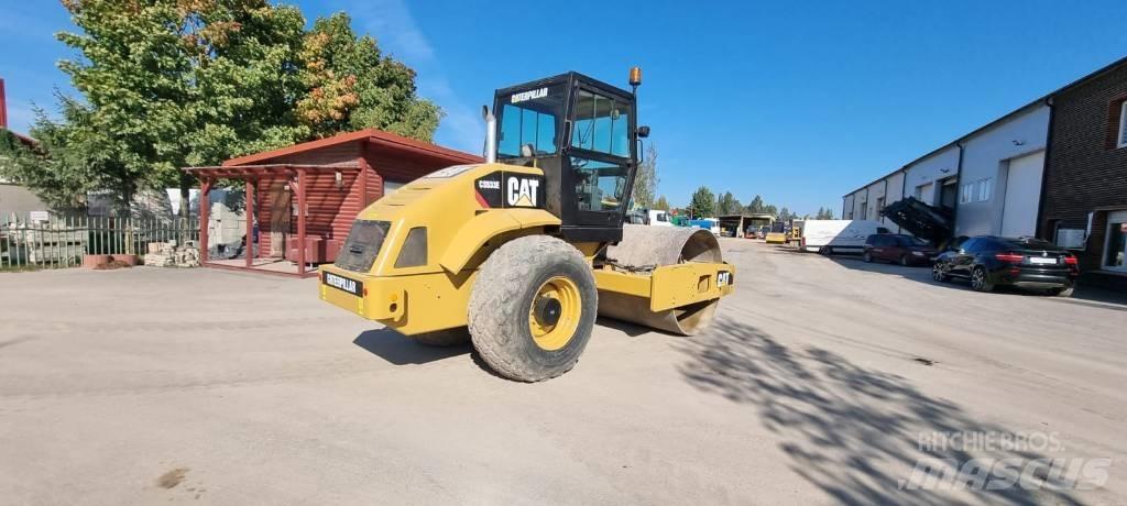CAT CS 533 Enkelt tromle