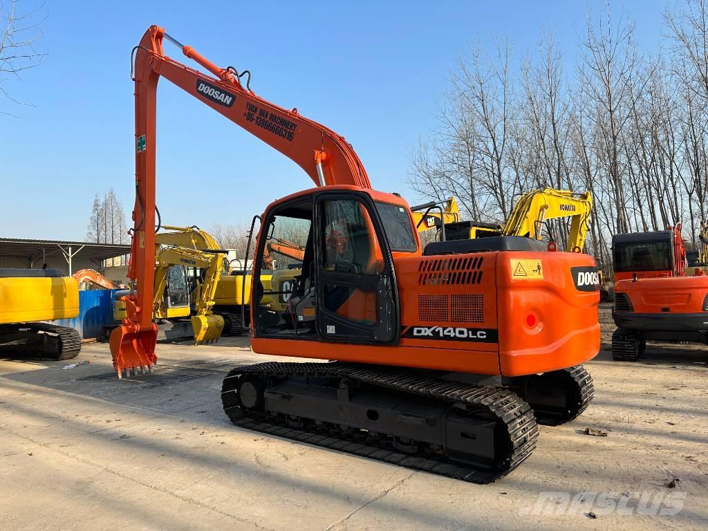 Doosan DX140 Gravemaskiner på larvebånd