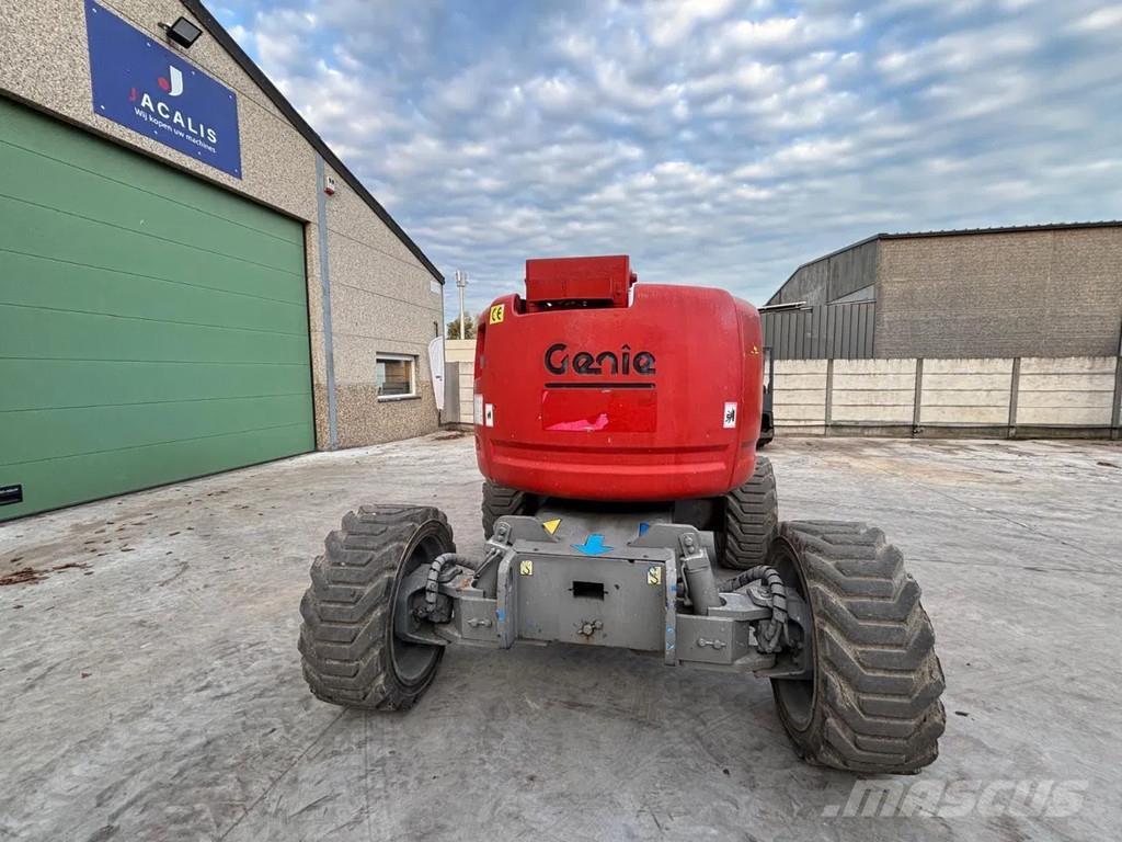 Genie Z45/25 Bomlifte med knækarm