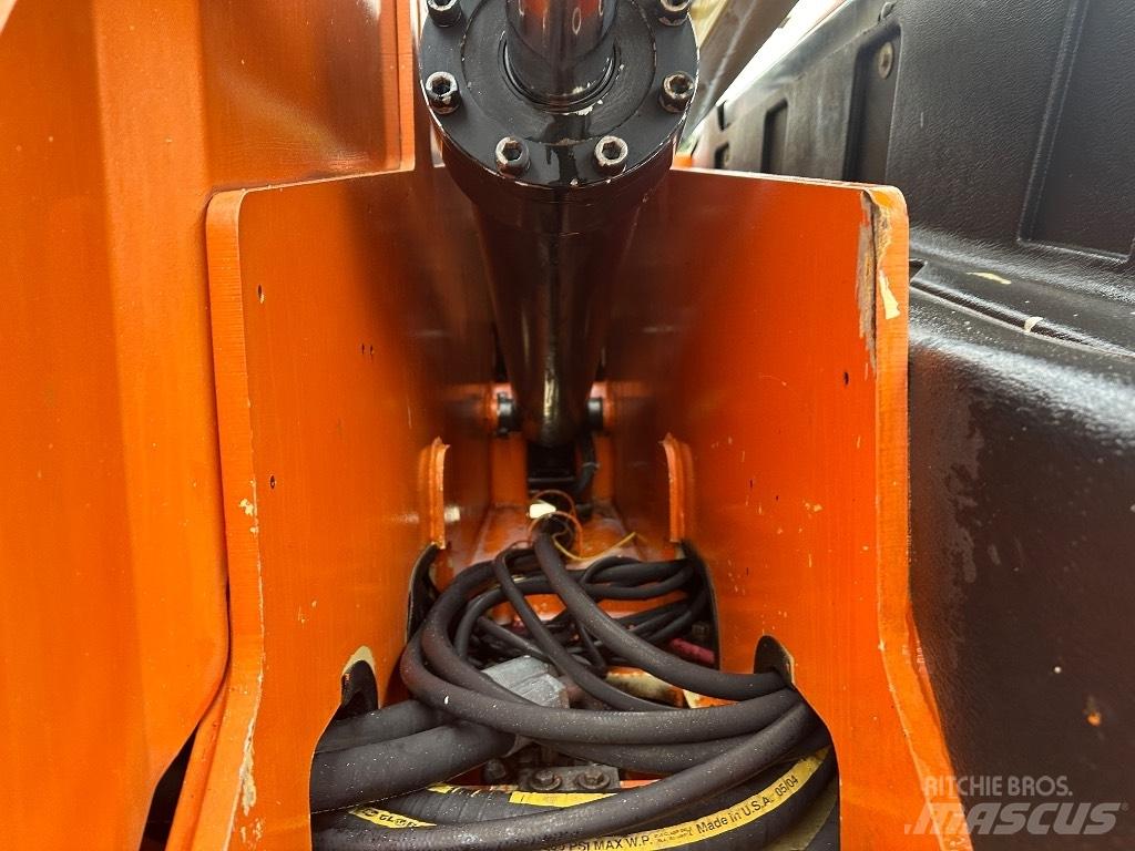 JLG 660 SJ Teleskoplifte