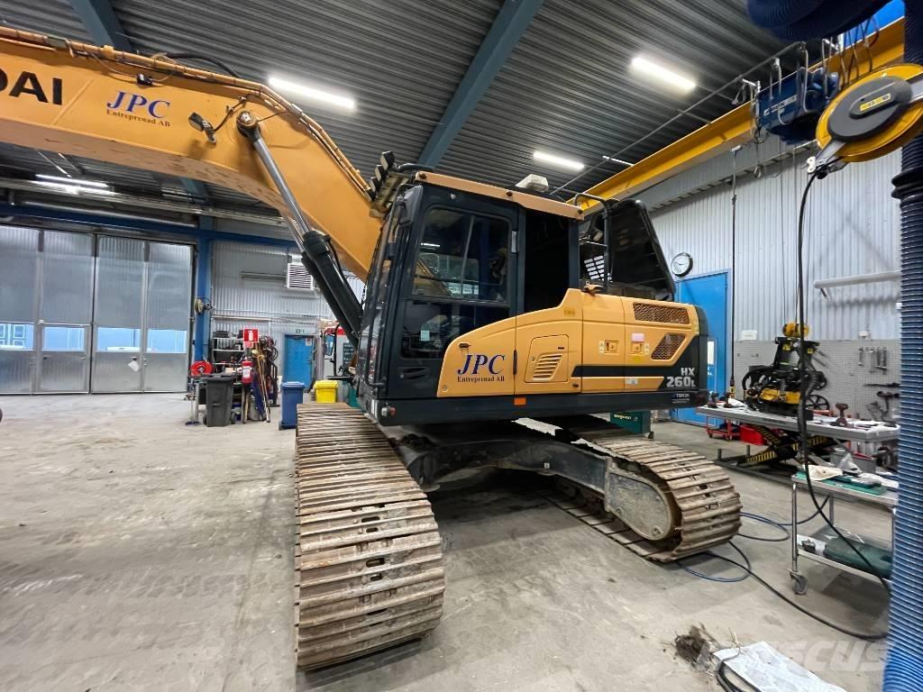 Hyundai HX 260 L Gravemaskiner på larvebånd