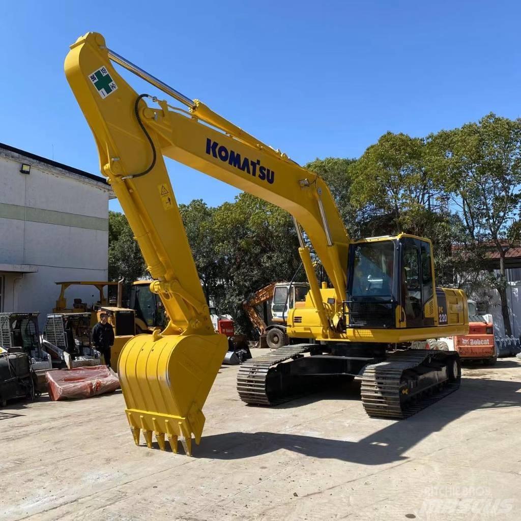 Komatsu PC 220 Gravemaskiner på larvebånd