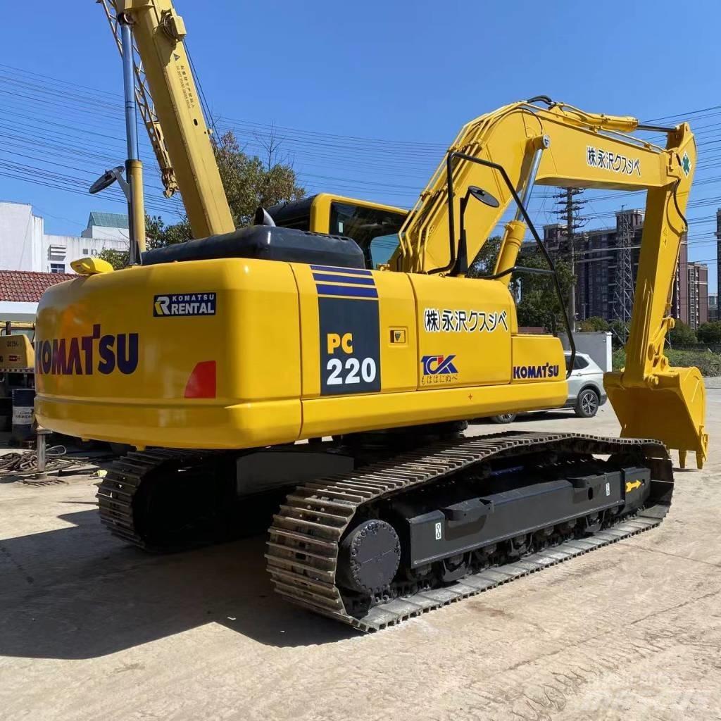 Komatsu PC 220 Gravemaskiner på larvebånd