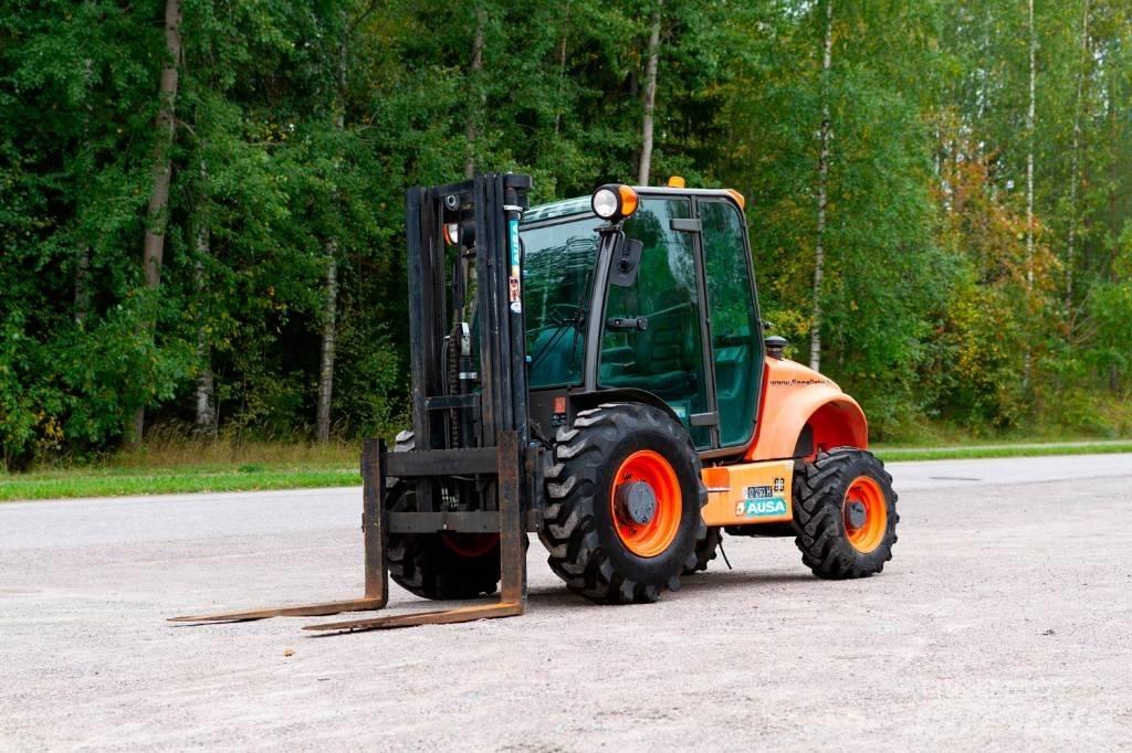 Ausa C 250 H Terrængående gaffeltruck