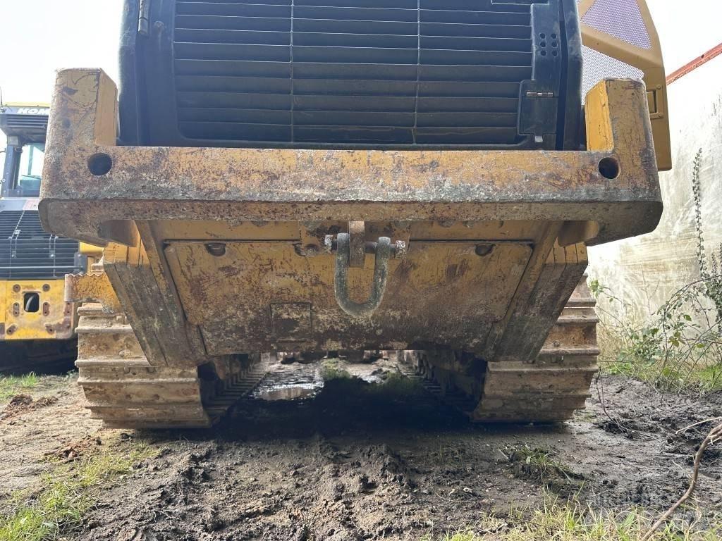 CAT 953 D Larvebåndslæssere