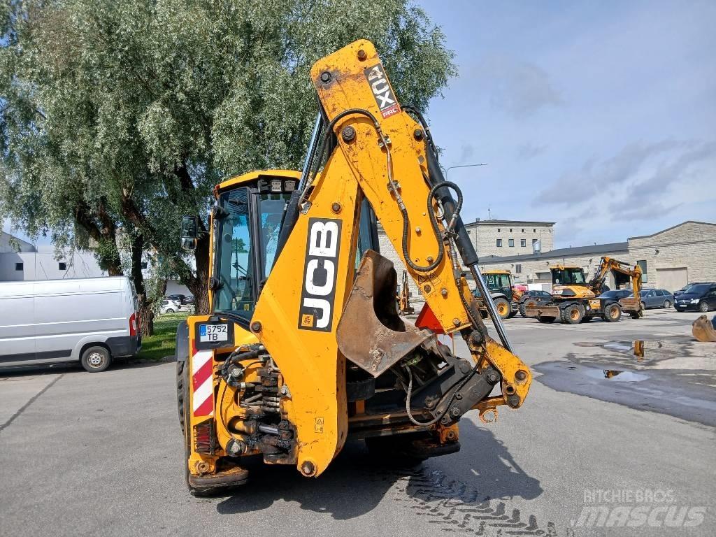 JCB 4 CX Pro AEC Rendegravere